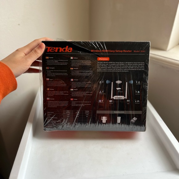 TENDA F1 Wired Router-External Dual antenna wired Router - Picture 4 of 6